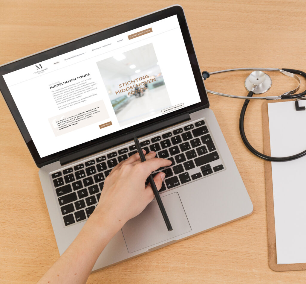 Website Stichting Middelhovenfonds