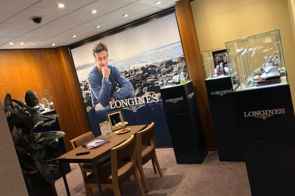 creaza-spanframe-vitrine-belettering